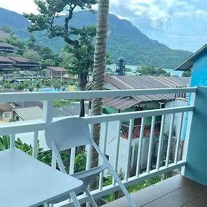 Blue View House Albergue